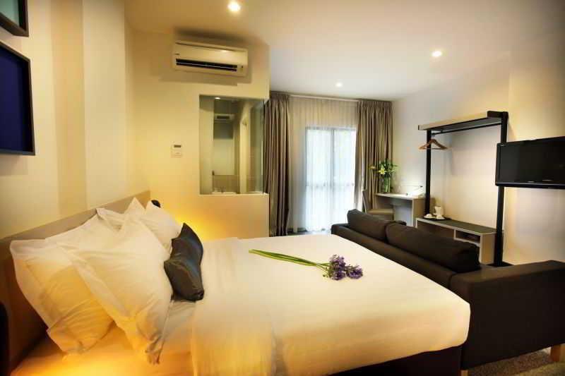โอบูทิก สวีท โฮเต็ล แอท บันดา อุตามา Hotel เปอตาลิงจายา ภายนอก รูปภาพ