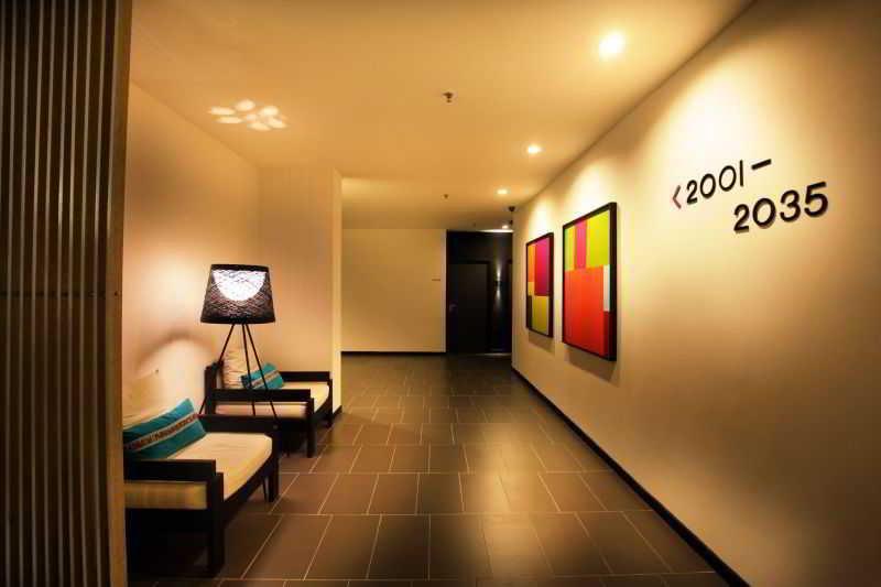 โอบูทิก สวีท โฮเต็ล แอท บันดา อุตามา Hotel เปอตาลิงจายา ภายนอก รูปภาพ