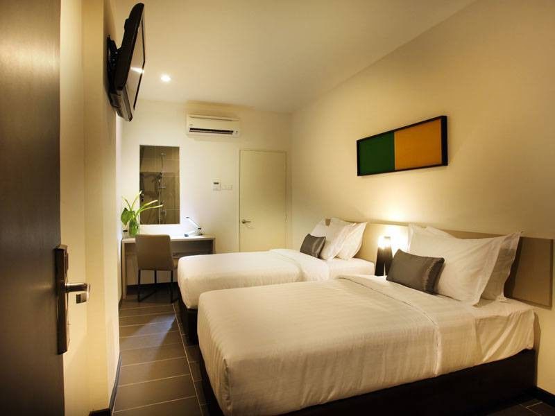 โอบูทิก สวีท โฮเต็ล แอท บันดา อุตามา Hotel เปอตาลิงจายา ภายนอก รูปภาพ